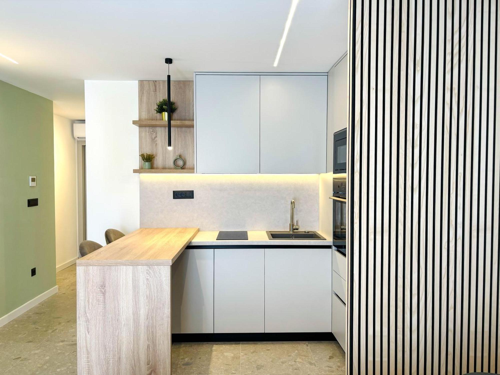 Marthinis Luxury Suites Сплит Екстериор снимка